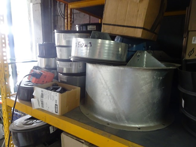 Grote partij diverse volume regulators - afbeelding 5 van  6