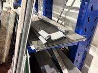 Grote partij diversen met metalen en winkelinrichting - afbeelding 11 van  26