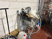 Grote partij diversen met metalen en winkelinrichting - afbeelding 18 van  26