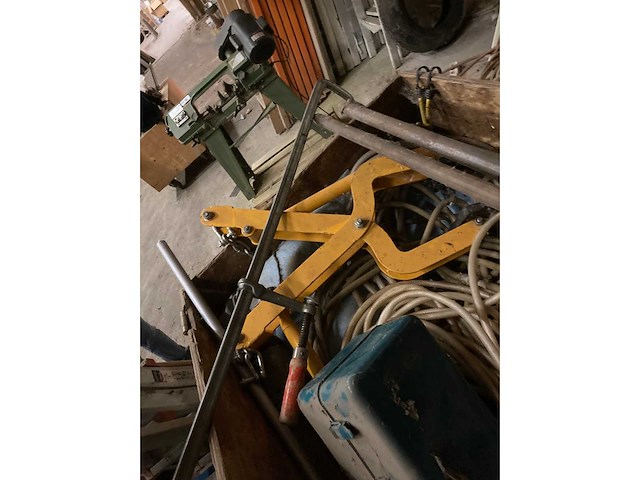 Grote partij doe-het-zelf werkgerief - afbeelding 4 van  24