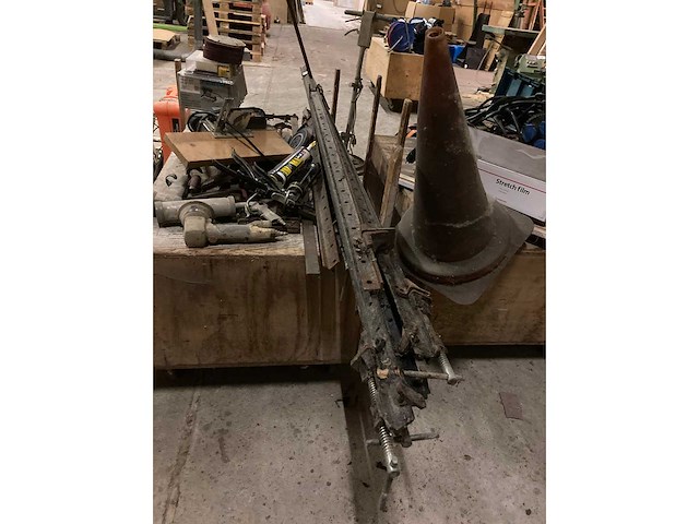 Grote partij doe-het-zelf werkgerief - afbeelding 8 van  24