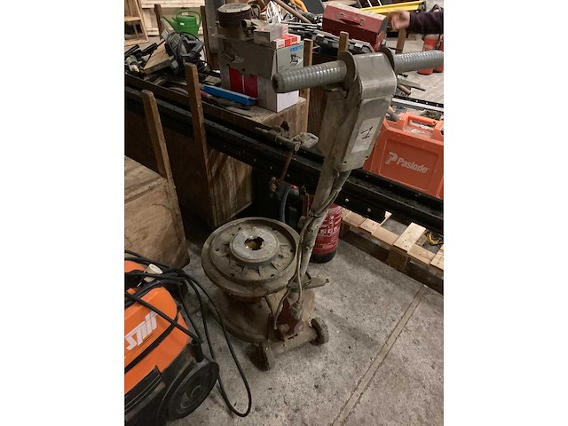 Grote partij doe-het-zelf werkgerief - afbeelding 20 van  24