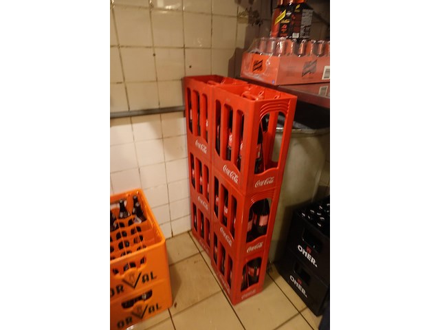 Grote partij drank - afbeelding 3 van  25