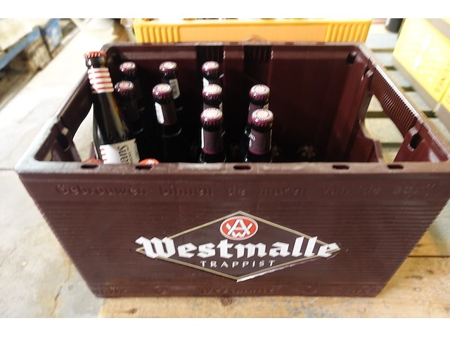 Grote partij drank - afbeelding 16 van  25