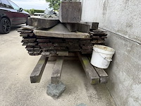Grote partij (eik-)hout - planken, latten, profielen, plaatmateriaal - afbeelding 3 van  44