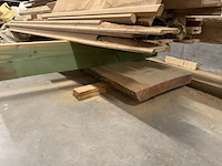 Grote partij (eik-)hout - planken, latten, profielen, plaatmateriaal - afbeelding 15 van  44