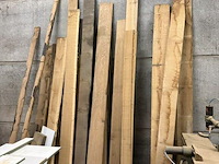 Grote partij (eik-)hout - planken, latten, profielen, plaatmateriaal - afbeelding 19 van  44