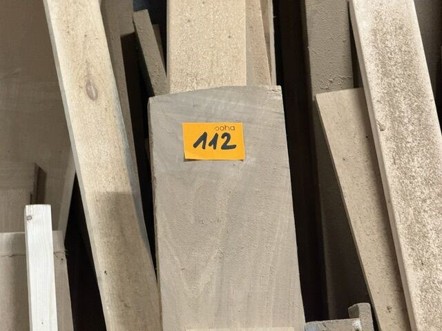 Grote partij (eik-)hout - planken, latten, profielen, plaatmateriaal - afbeelding 44 van  44