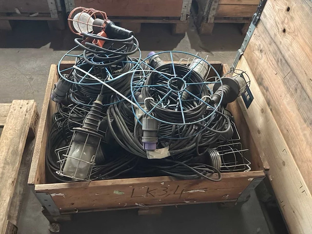 Grote partij electro kabel en stekkers - afbeelding 3 van  4