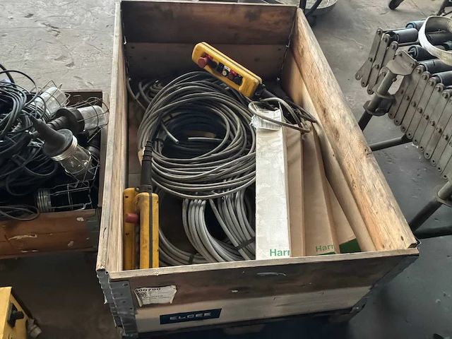 Grote partij electro kabel en stekkers - afbeelding 4 van  4
