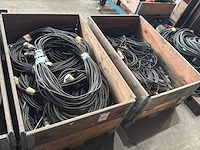 Grote partij electro kabel met stekkers - afbeelding 1 van  4