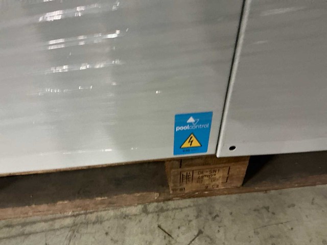 Grote partij elektriciteitskasten - afbeelding 3 van  7