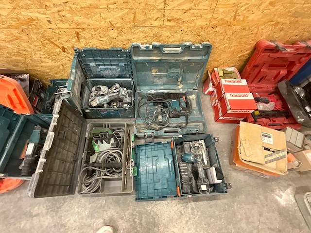Grote partij elektrisch gereedschap – makita, hitachi, senco e.a. (allen getest, werkend) - afbeelding 5 van  18