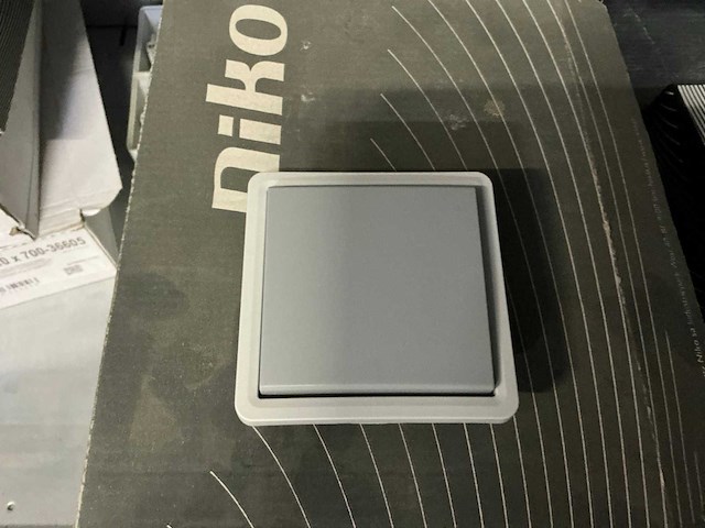 Grote partij elektrische onderdelen - afbeelding 5 van  44
