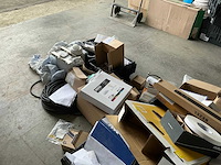 Grote partij elektro-technisch installatiemateriaal - afbeelding 6 van  7