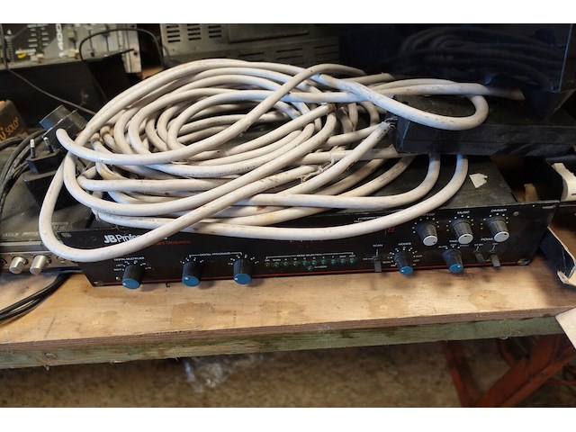 Grote partij elektronica + audiovisuele apparatuur - afbeelding 12 van  13