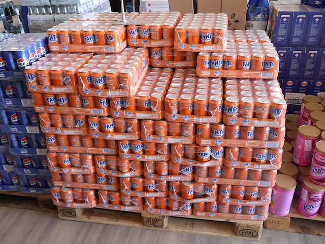 Grote partij fanta zero 24x33cl (plm 65) - afbeelding 1 van  4