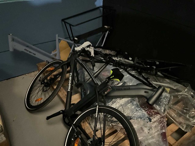 Grote partij fietsonderdelen - afbeelding 5 van  8