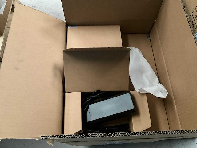 Grote partij fietsonderdelen - afbeelding 21 van  21