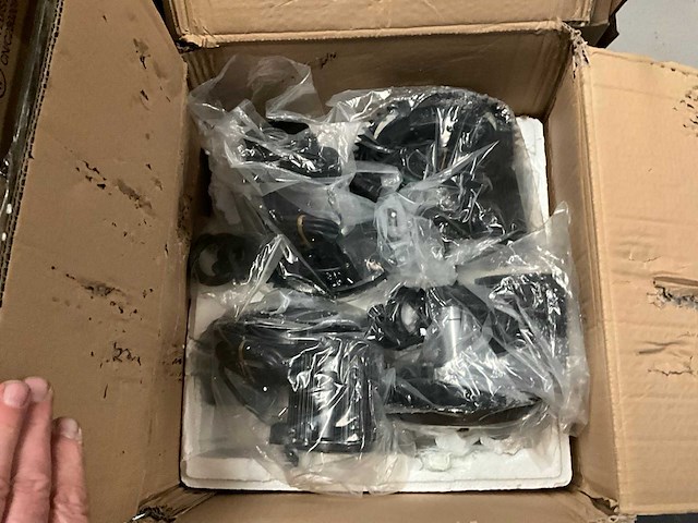 Grote partij fietsonderdelen - afbeelding 15 van  21