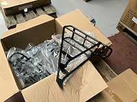 Grote partij fietsonderdelen - afbeelding 3 van  8