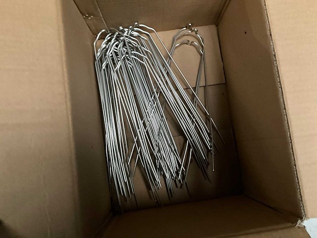 Grote partij fietsonderdelen - afbeelding 6 van  10