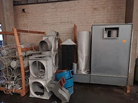 Grote partij filterbakken en toebehoren