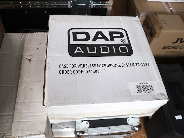 Grote partij flightcases plm 8 - afbeelding 3 van  8