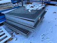 Grote partij galva roostervloer - afbeelding 1 van  4