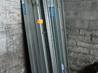 Grote partij galva/alu stelling - afbeelding 16 van  19