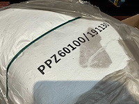 Grote partij geweven kunststof zakken - afbeelding 2 van  3