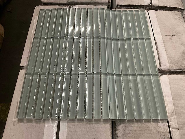 Grote partij glas mozaïek - afbeelding 1 van  4