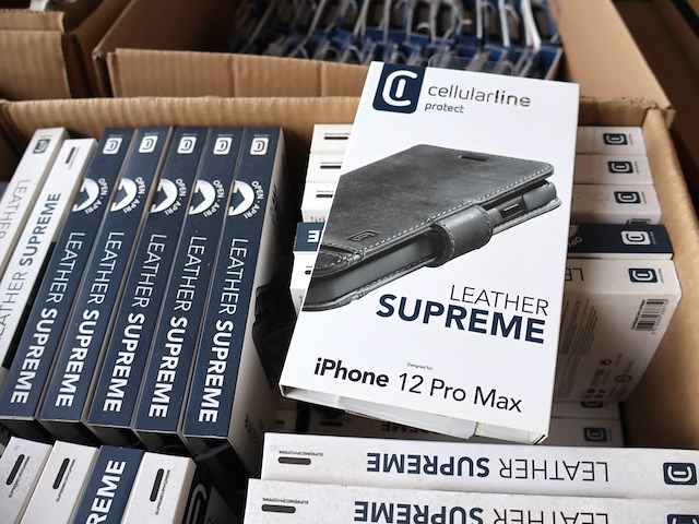 Grote partij gsm hoezen - afbeelding 17 van  20