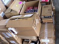 Grote partij gsm hoezen - afbeelding 16 van  22