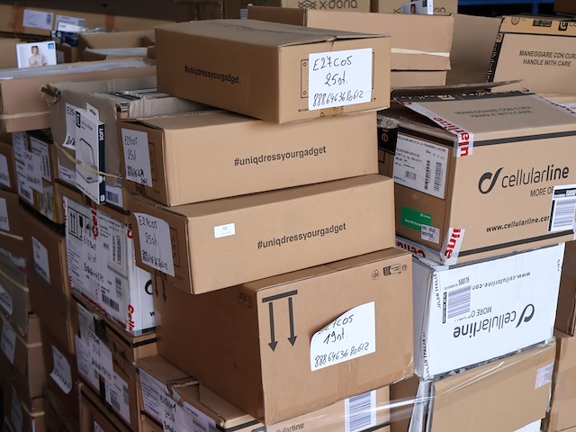 Grote partij gsm hoezen - afbeelding 14 van  20