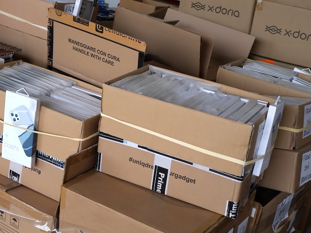 Grote partij gsm hoezen - afbeelding 20 van  20