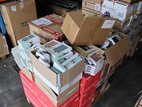 Grote partij gsm hoezen - afbeelding 10 van  16