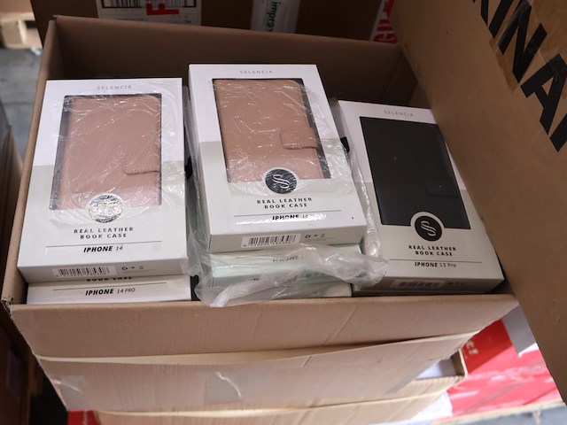 Grote partij gsm hoezen - afbeelding 14 van  16