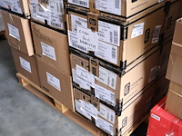 Grote partij gsm hoezen - afbeelding 16 van  16