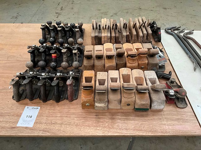 Grote partij handgereedschap - afbeelding 1 van  3