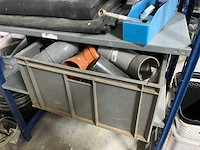 Grote partij handgereedschappen en bouwtoebehoren - afbeelding 7 van  25