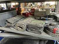 Grote partij handgereedschappen en bouwtoebehoren - afbeelding 9 van  25