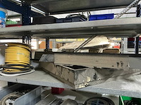 Grote partij handgereedschappen en bouwtoebehoren - afbeelding 10 van  25