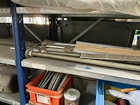 Grote partij handgereedschappen en bouwtoebehoren - afbeelding 19 van  25