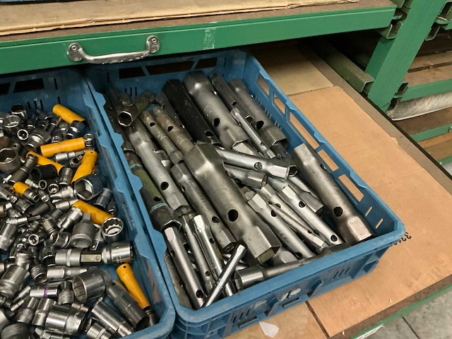 Grote partij handgereedschappen - afbeelding 9 van  9