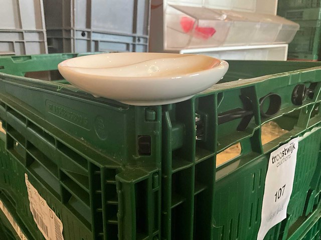 Grote partij hapjes bordjes - afbeelding 3 van  3