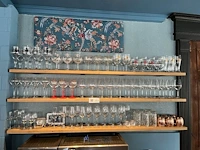 Grote partij horeca- en drankglazen