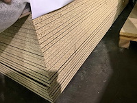 Grote partij hout plaatmateriaal - afbeelding 1 van  5