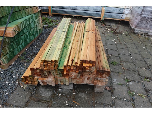Grote partij hout - afbeelding 2 van  8