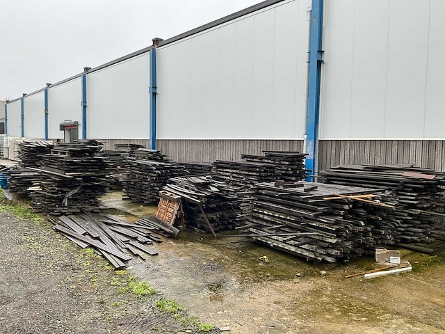 Grote partij hout - afbeelding 1 van  8